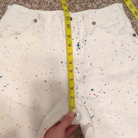 Wrangler vintage white paint splatter cowboy cut high rise slim taper leg jeans - Picture 6 of 10